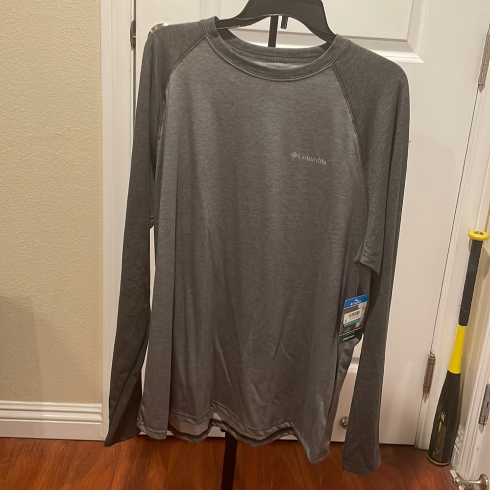 NWT Columbia Mens Long Sleeve Raglan T-Shirt Grey